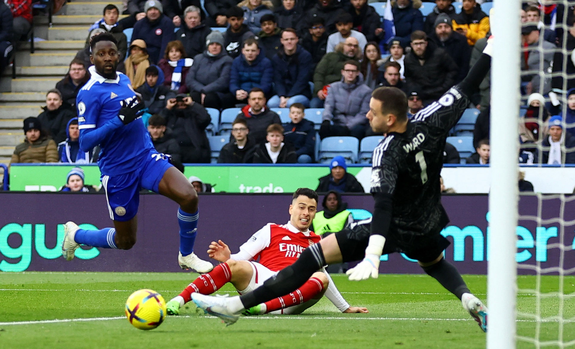 他展現出極 他展現出極